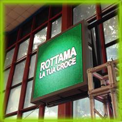 P6 Outdoor Digital Mobile Trailer LED Advertising Sign Display Screen with SDK Function for Retailer & OEM Agencies 7